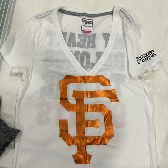 2 Victoria’s Secret MLB Giants shirts - Picture 4 of 5